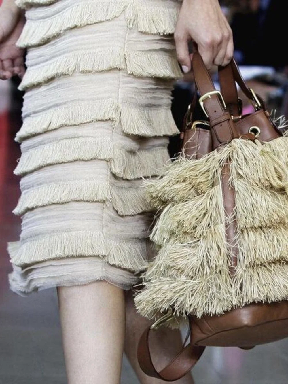 RARE Tory Burch Spring 2012 Runway Fringed Straw Convertible Backpack/Tote - Picture 9 of 10